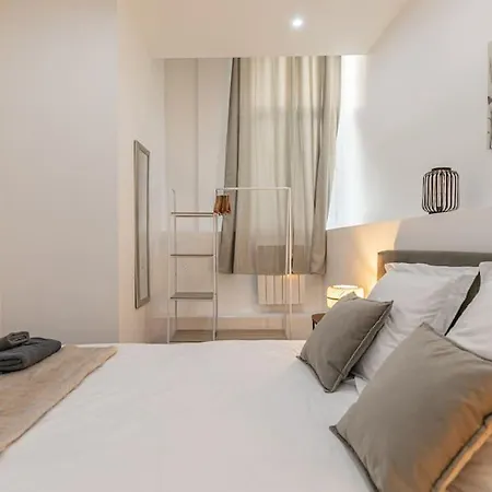 Cosy 20e * Parigi